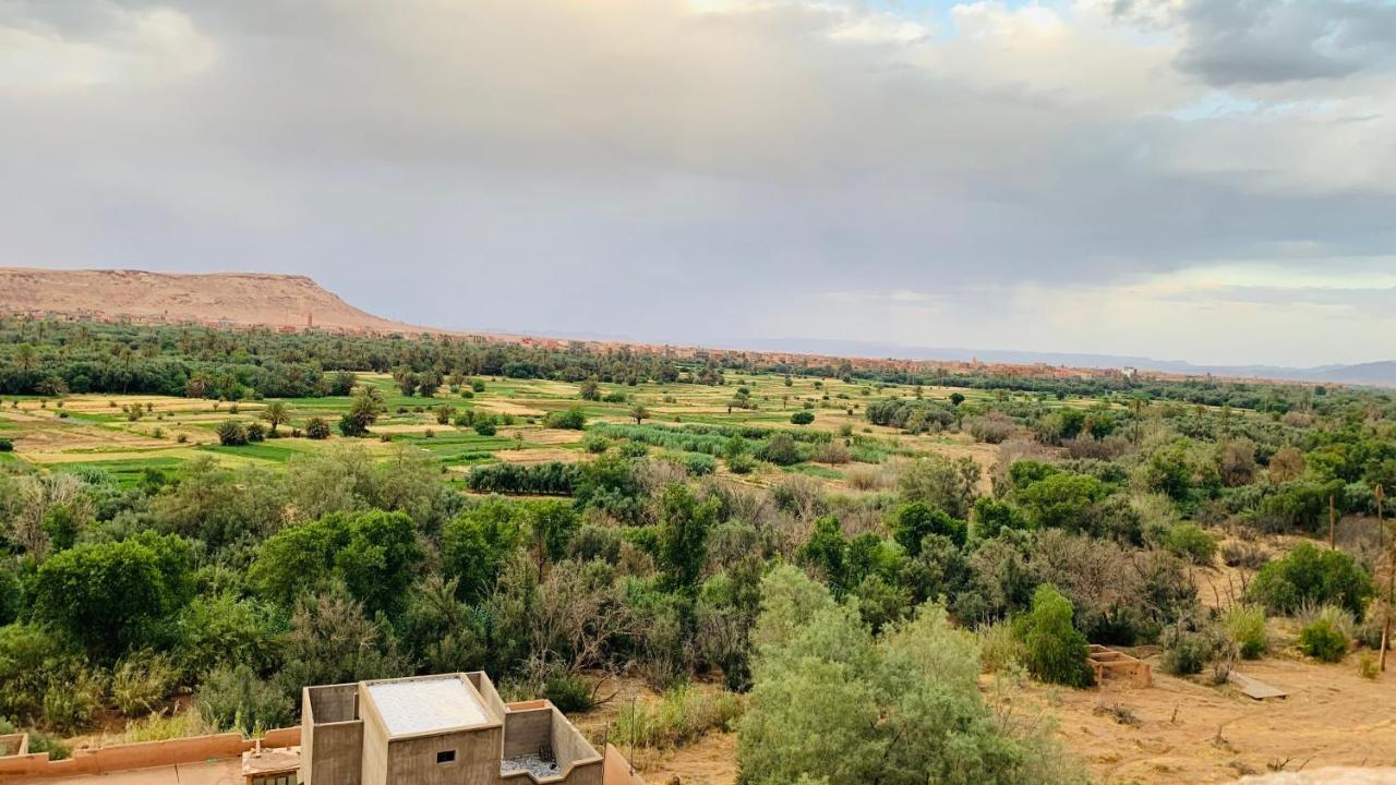 Hotel Restaurant La Kasbah 티네히르 외부 사진