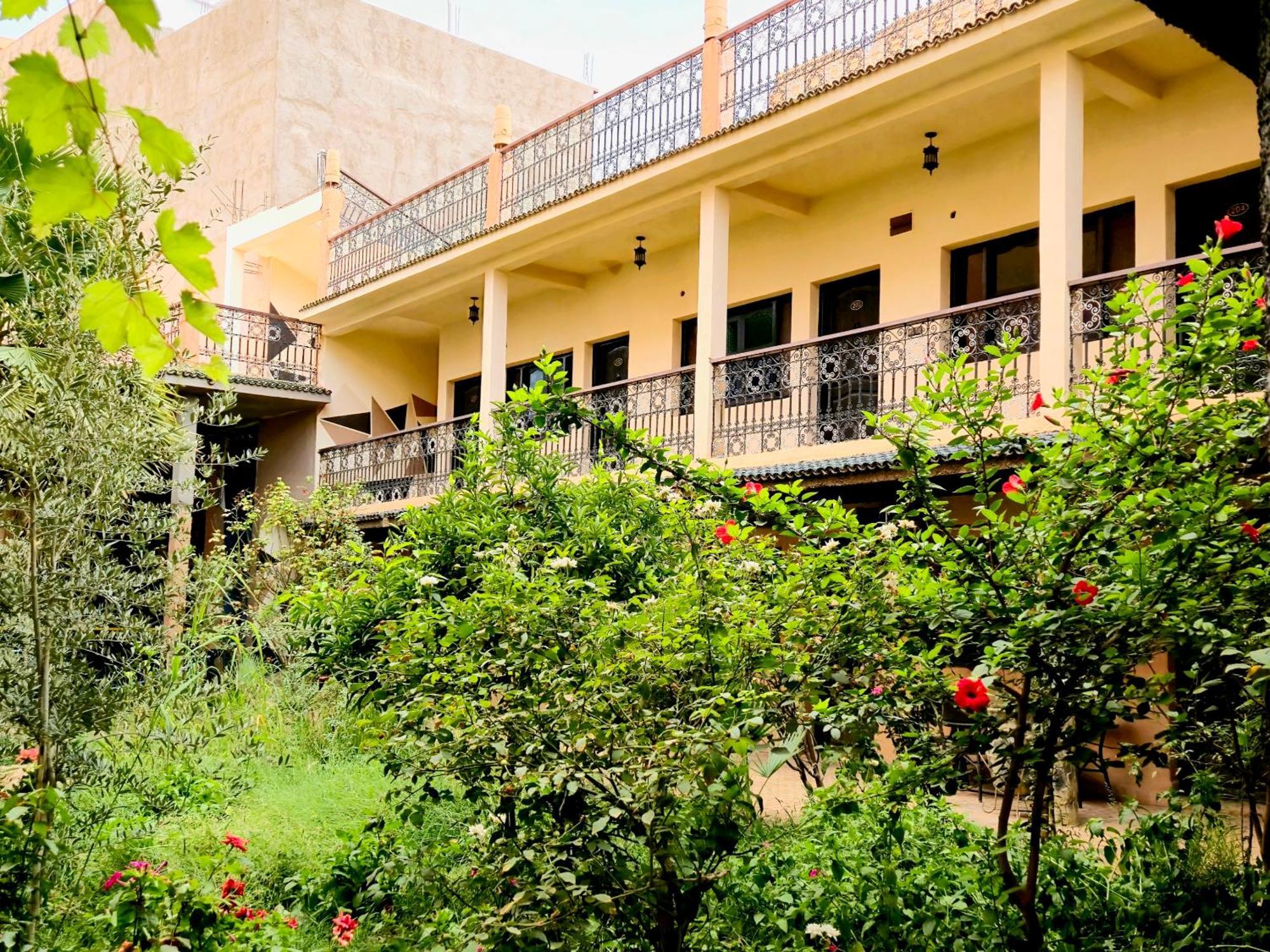 Hotel Restaurant La Kasbah 티네히르 외부 사진