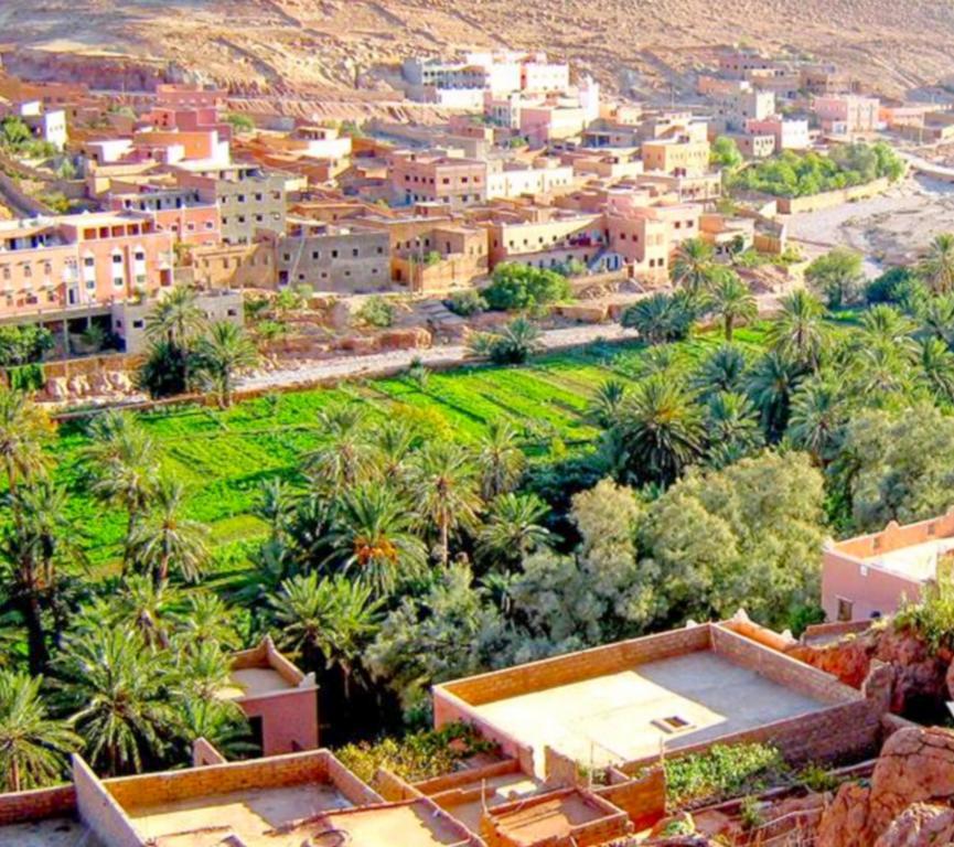 Hotel Restaurant La Kasbah 티네히르 외부 사진